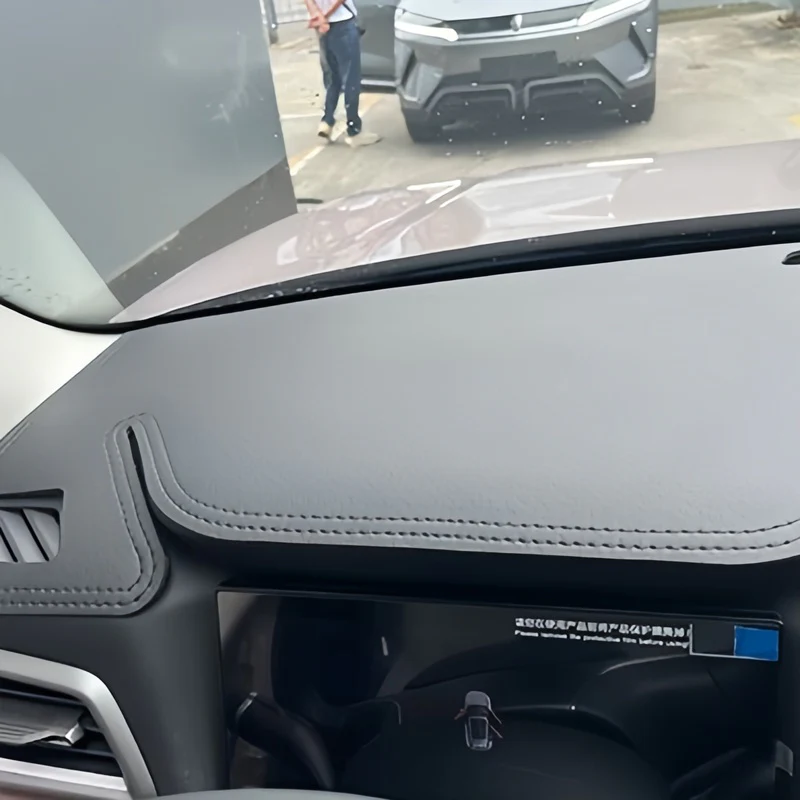 Dashboard Sunshade Mat for BYD Atto 2 - Image 4